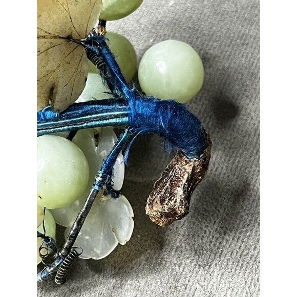 Vtg Italian Alabaster Large Marble Stone Light Green Grapes Cluster Stem Leaves - Picture 8 of 16